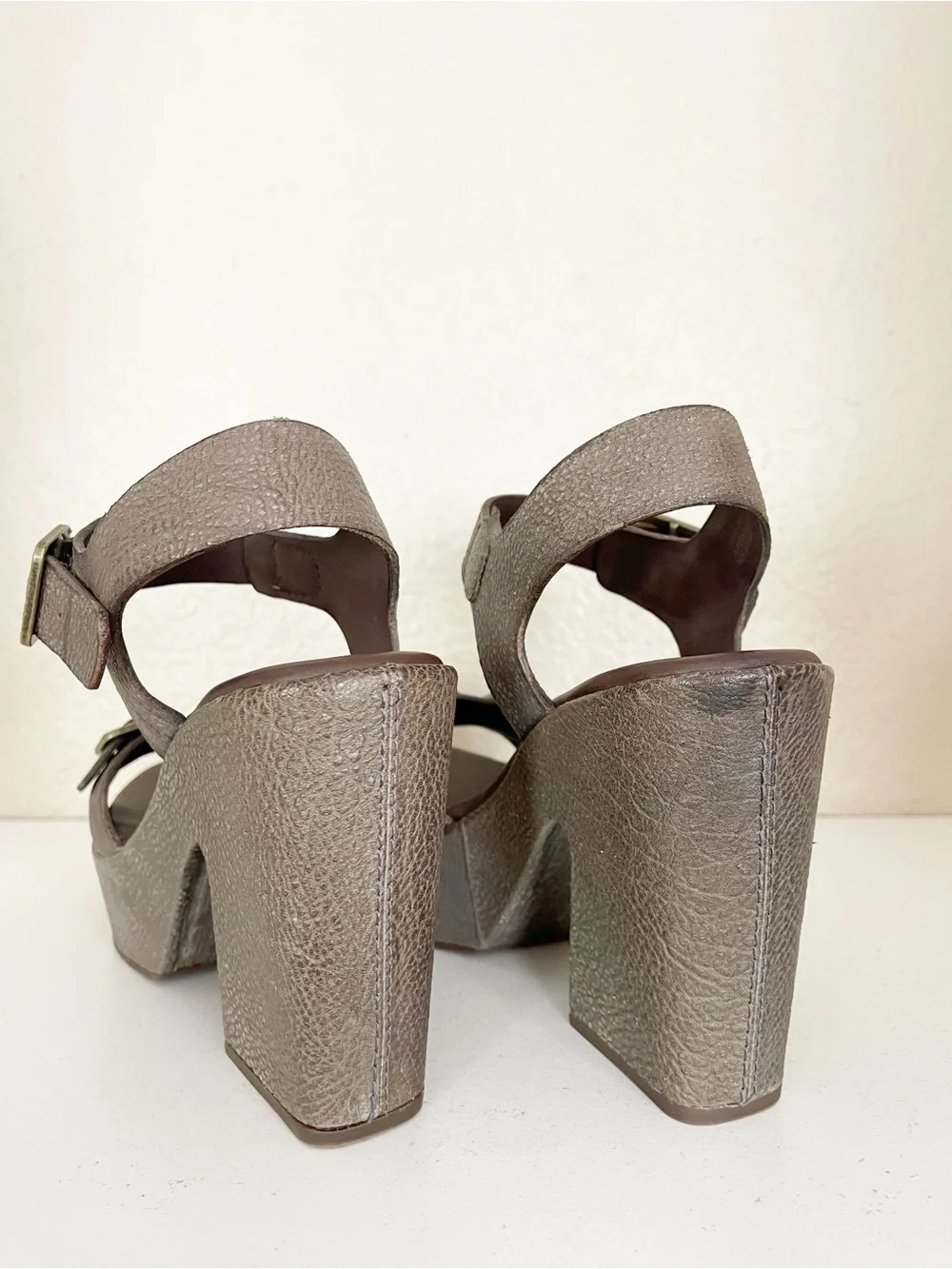 Kork-Ease Kenora Platform Sandals in gray brown